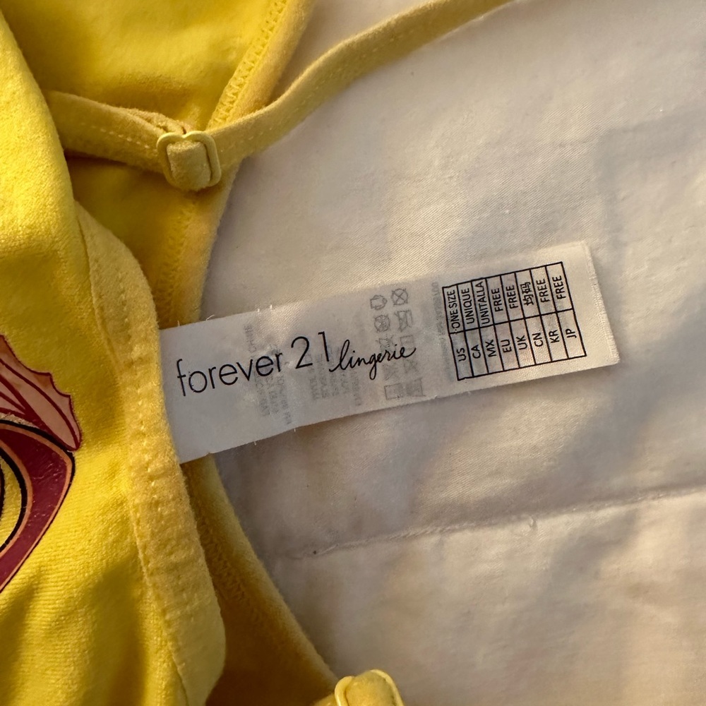 Custom made Redskins “R” Yellow Bralette! ✨ - Picture 5 of 5